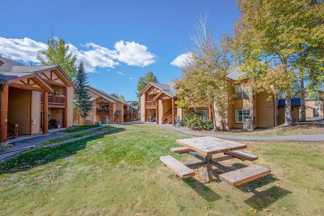 1101 Mountain Village Cir #4-406, Steamboat Springs, CO 80487