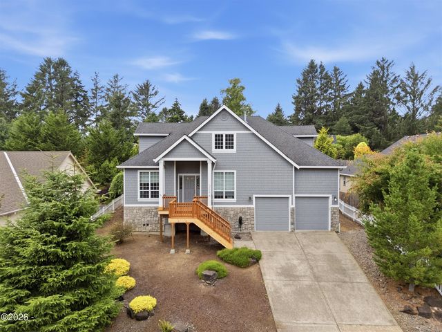 5779 NE Voyage Way, Lincoln City, OR 97367