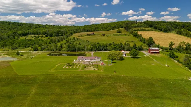 1058 Gee Rd, Gillett, PA 16925