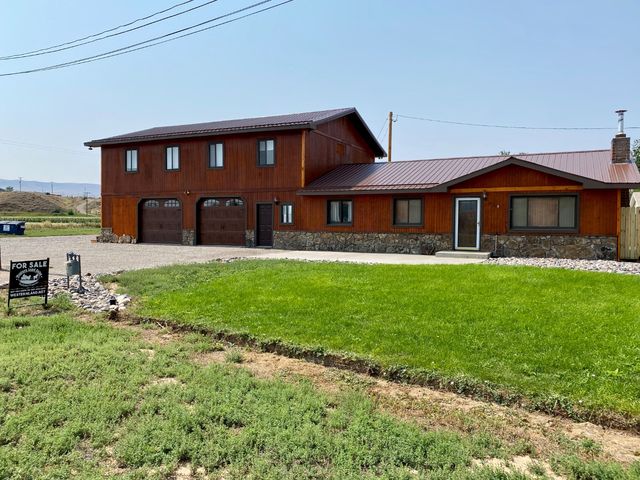 214 Highway 20 S, Thermopolis, WY 82443
