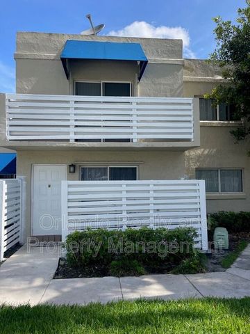 542 NW 97th Ave, Fort Lauderdale, FL 33324