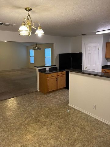 3304 Whisper Blf, Schertz, TX 78108