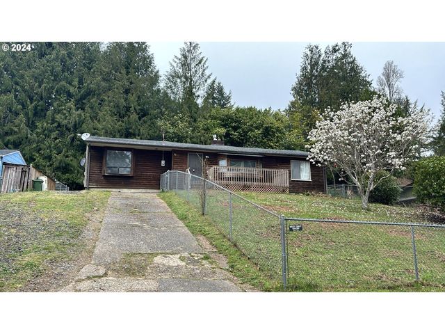 1743 S  20th St, Coos Bay, OR 97420