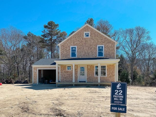 22 Pasture Hill Rd, Plymouth, MA 02360