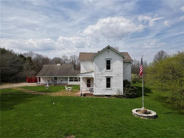 4735 Old Mercer Rd, Volant, PA 16156