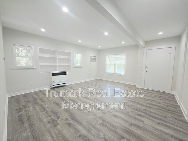 433 W  Garfield Ave, Glendale, CA 91204