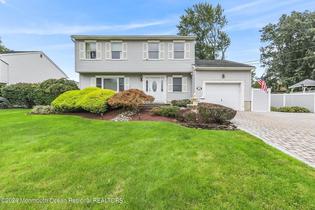 22 Bedle Road, Hazlet, NJ 07730