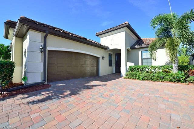 28096 Edenderry Ct, Bonita Springs, FL 34135