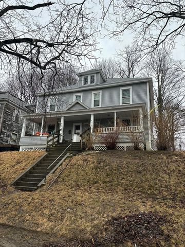 8 Scammell Ave, Pittsfield, MA 01201