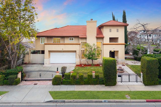 805 S  2nd Ave, Arcadia, CA 91006