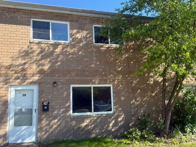 797 Babbitt Rd #20, Euclid, OH 44123