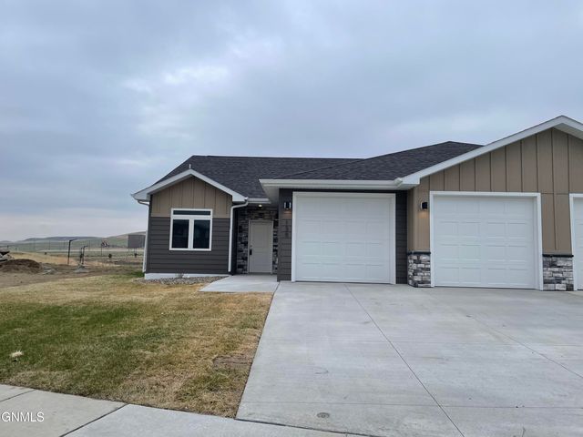 139 Kays Ct   SE, Watford City, ND 58854