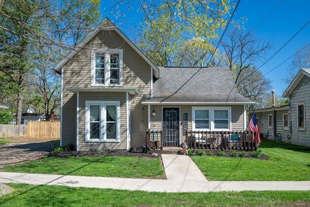 107 W  4th St, Milford, IN 46542