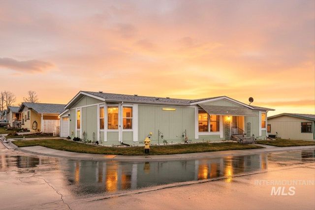 1907 W  Flamingo Ave #100, Nampa, ID 83651
