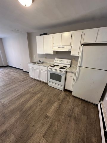 258 Mill St #2, Waterbury, CT 06706