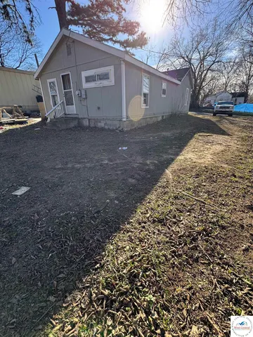 309 W  Short St, Clinton, MO 64735