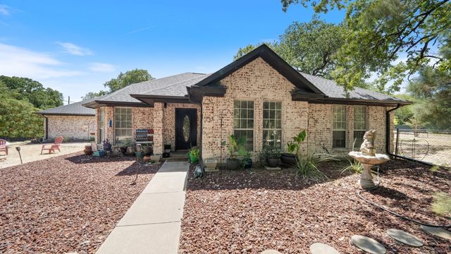 6983 Shady Ln, Scurry, TX 75158