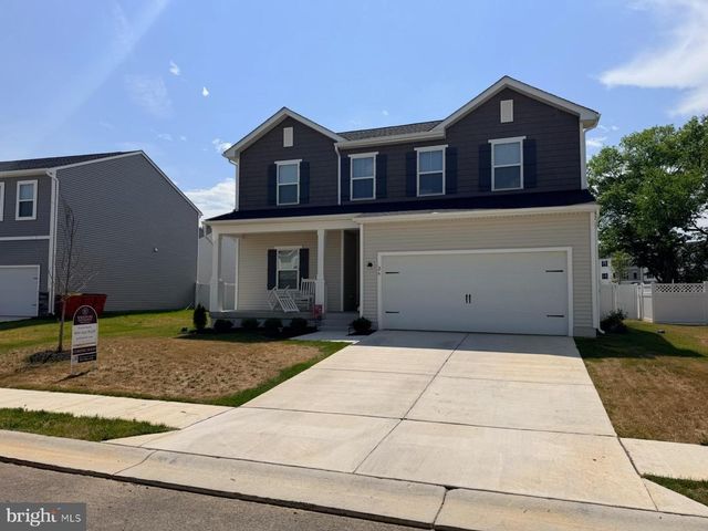 26 Reformation Dr, Martinsburg, WV 25405