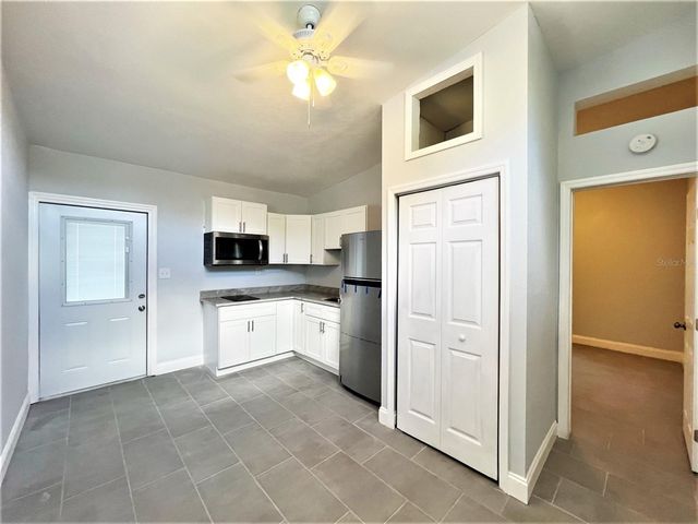 4004 W  Olive St, Tampa, FL 33616