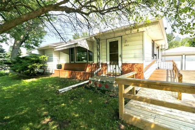 3411 E  29th St, Des Moines, IA 50317