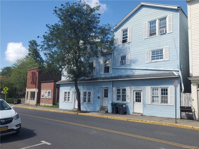 3033-3035 Main Street, Kinderhook, NY 12106