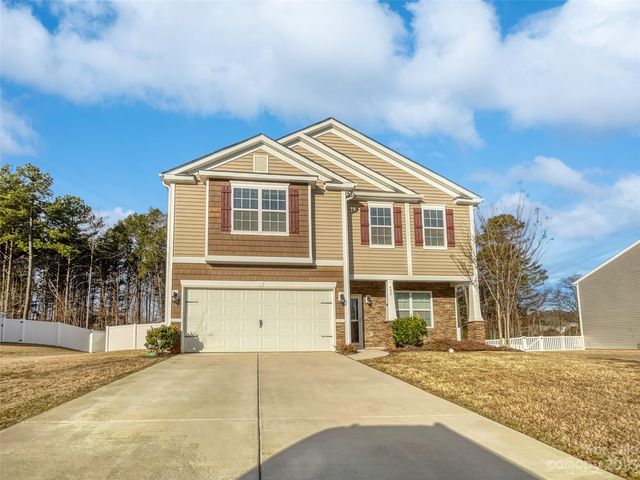 432 Wheat Field Dr, Mount Holly, NC 28120