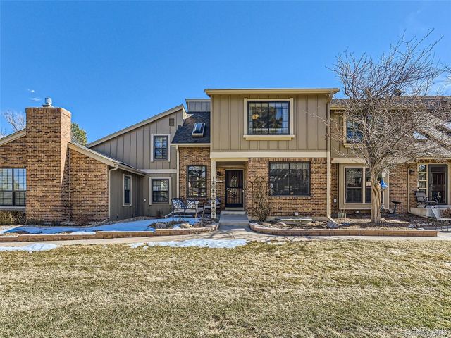 8265 E Phillips Place, Centennial, CO 80112