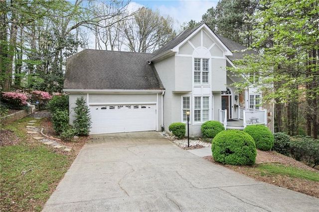 3800 Running Fox Dr, Marietta, GA 30062
