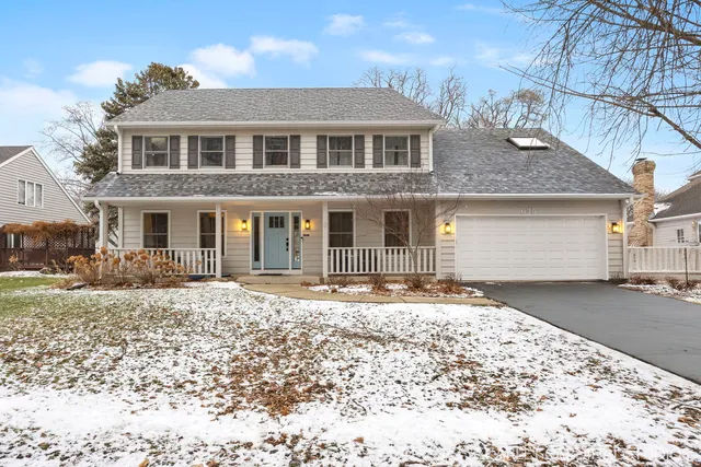 625 Buttonwood Cir, Naperville, IL 60540