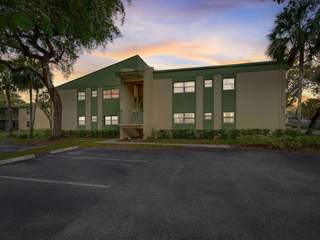 4140 NW 90th Ave #105, Coral Springs, FL 33065