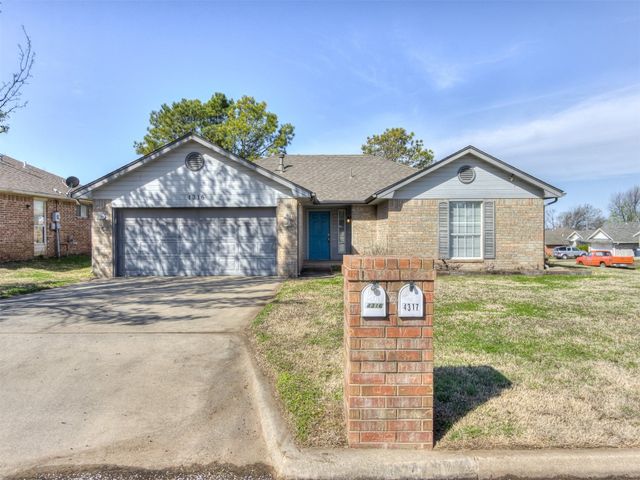 4316 Eric Dr, Shawnee, OK 74804