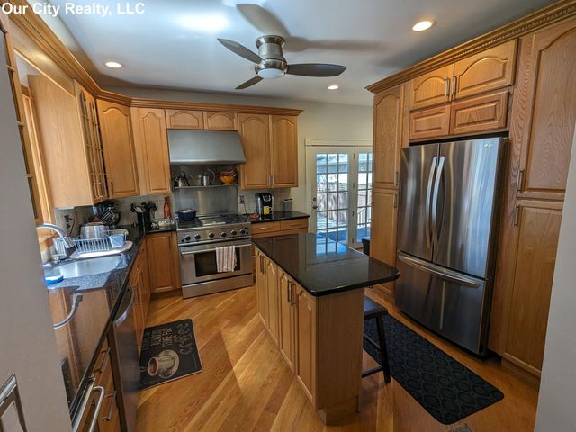 35 Bay State Ave #1, Somerville, MA 02144