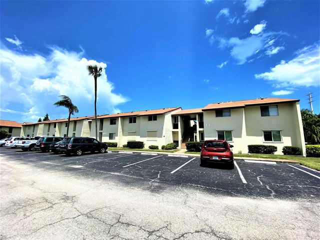 5801 N  Atlantic Ave #106, Cape Canaveral, FL 32920