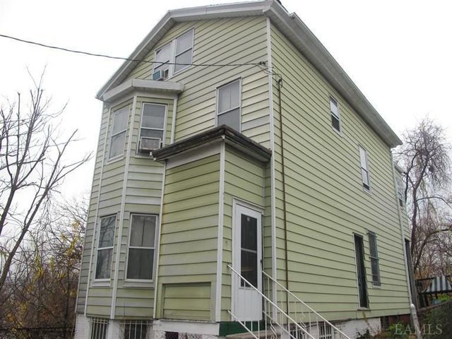 5 Maple St, Yonkers, NY 10701