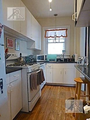 174 Winthrop Rd #2, Brookline, MA 02445