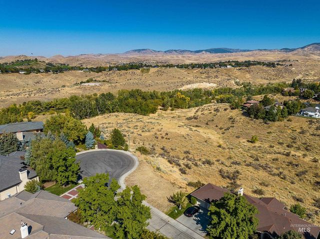 2570 N  Overview Pl, Boise, ID 83702