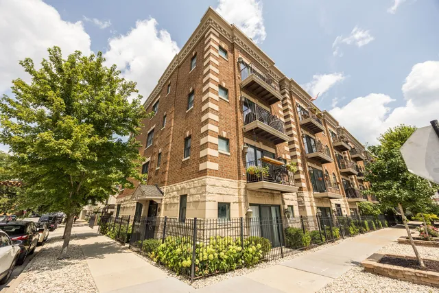 3401 N  Racine Ave #3, Chicago, IL 60657
