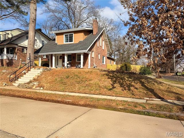 401 Lee Ave, Saint Louis, MO 63119