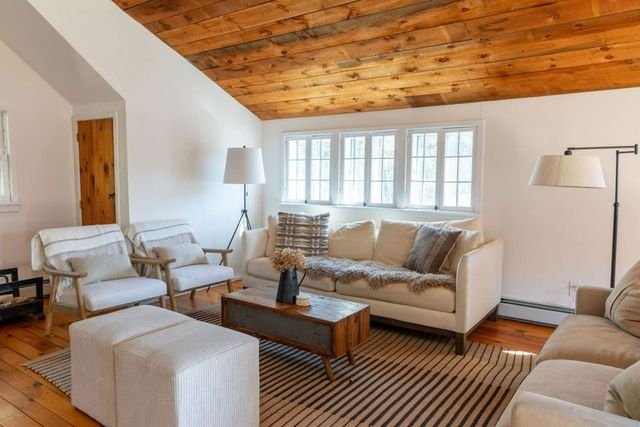 21 Abbey Rd #ID1241292P, Mount Tremper, NY 12457