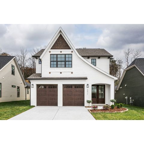 The Redwood Plan in Hamilton on Hunter West, Ooltewah, TN 37363