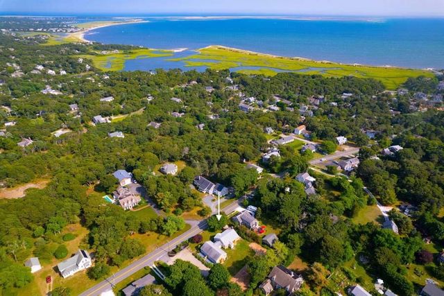 72 Forest Beach Road, South Chatham, MA 02659