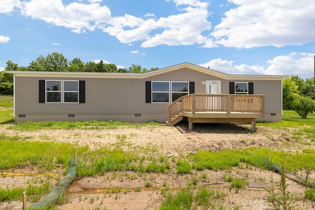 600 Tri-Lakes Road, Humansville, MO 65674