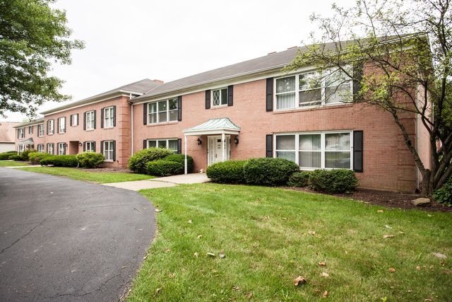 8274 Traphagen St NW #b86b93a6b, Massillon, OH 44646