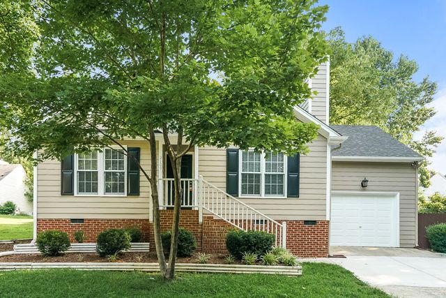 2100 Havering Pl, Raleigh, NC 27604