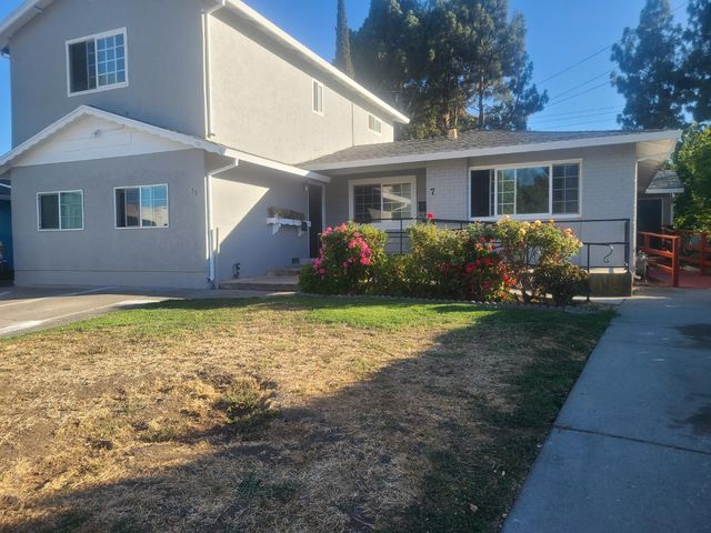 79 Heath St, Milpitas, CA 95035