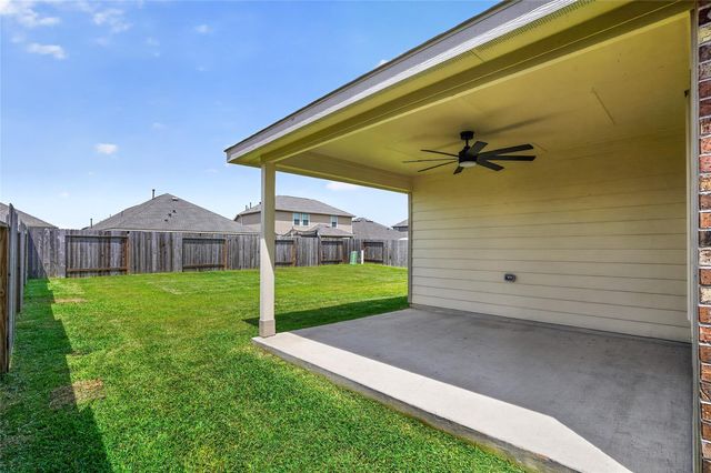 119 Southern Red Oak Ln, Magnolia, TX 77354