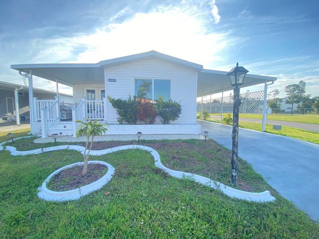 14737 Patrick Henry Rd #295, North Fort Myers, FL 33917