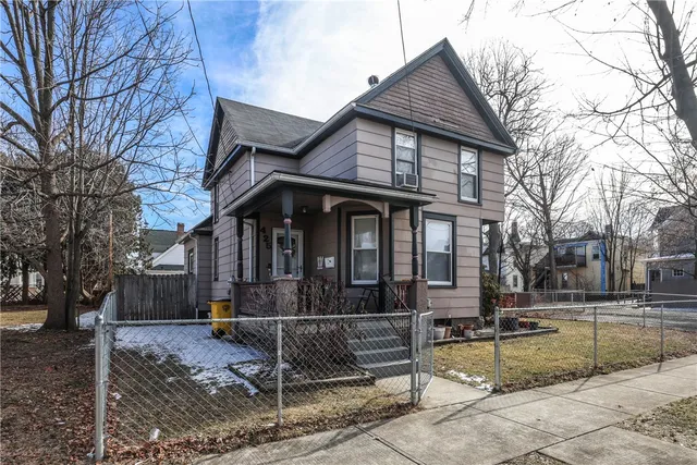 425 Jefferson St, Elmira, NY 14904