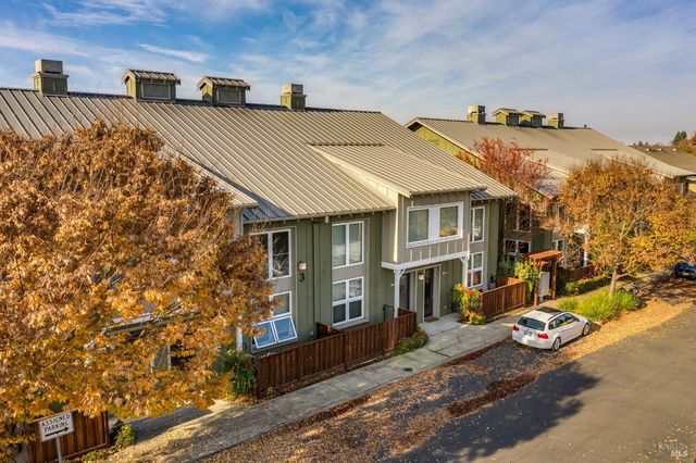 7034-7060 Santero Way, Cotati, CA 94931