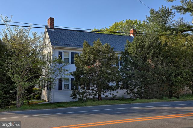 10057 Middleford Rd, Seaford, DE 19973 - 3 Bed, 2 Bath Single-Family